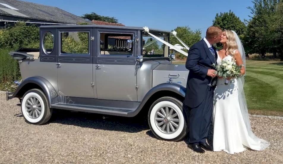 Imperial limousine with the Bride and Groom at their reception