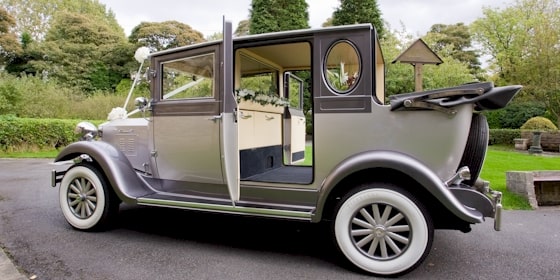 Imperial Limousine With Wide Opening Doors