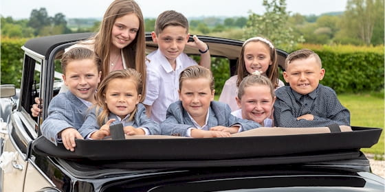 Royale Windsor Wedding Car With Brides Family